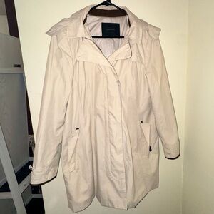 Zara Basic Women's Cream Trench Coat